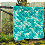 Blue Surfing Wave Pattern Print Quilt