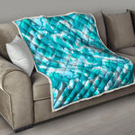 Blue Surfing Wave Pattern Print Quilt