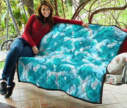 Blue Surfing Wave Pattern Print Quilt