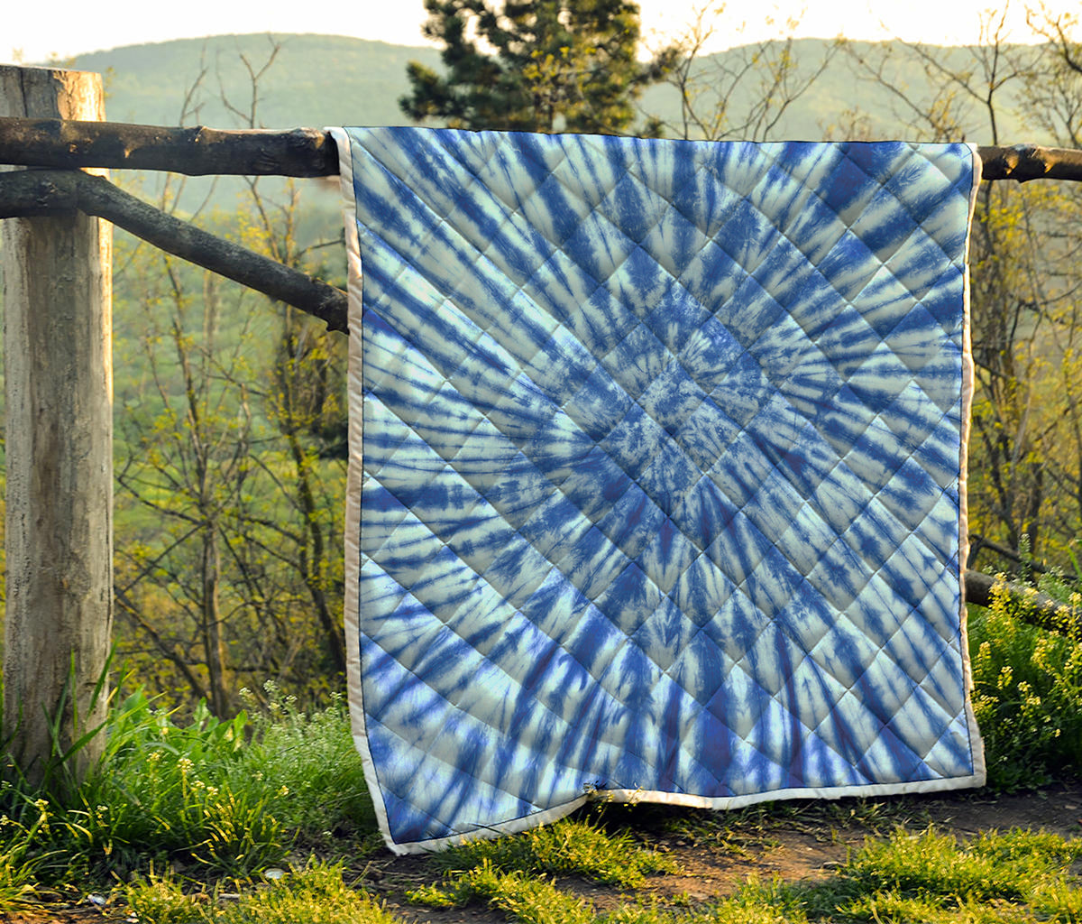 Blue Tie Dye Print Quilt