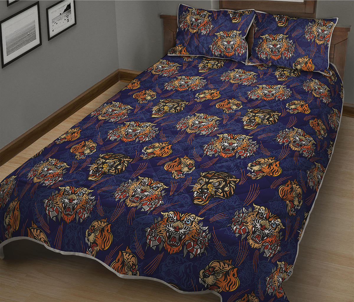 Blue Tiger Tattoo Pattern Print Quilt Bed Set