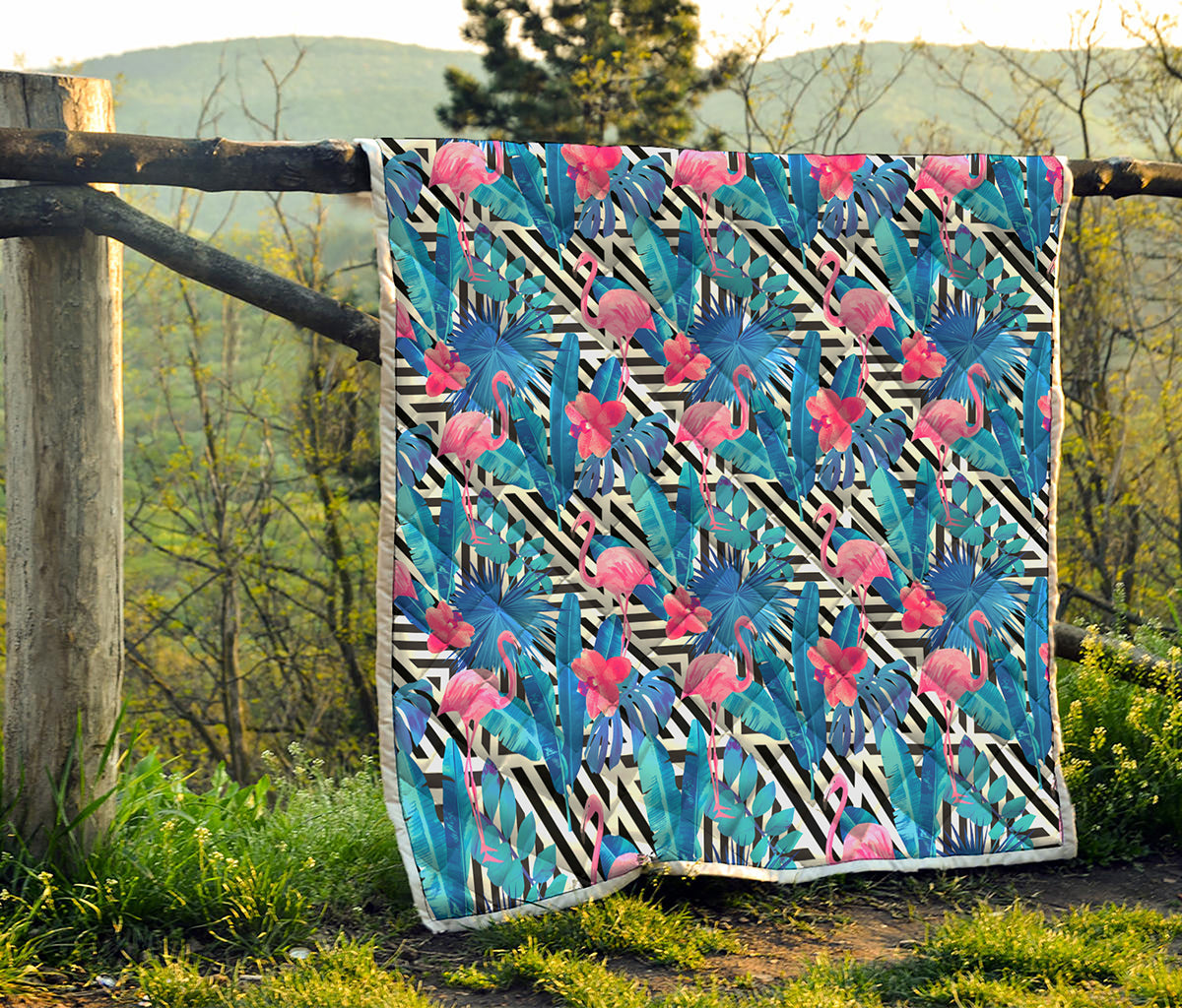 Blue Tropical And Pink Flamingo Print Quilt