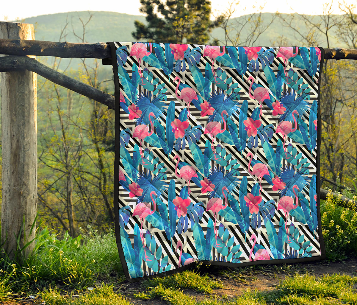 Blue Tropical And Pink Flamingo Print Quilt