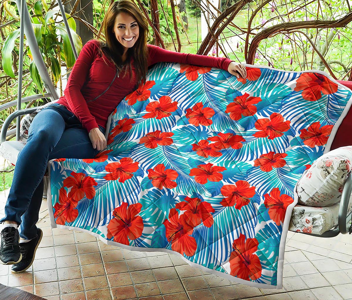 Blue Tropical Hibiscus Pattern Print Quilt