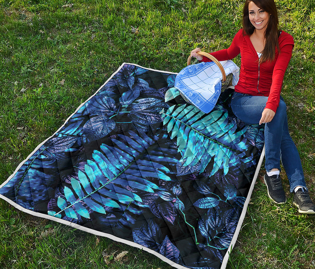Blue Tropical Leaves Print Quilt