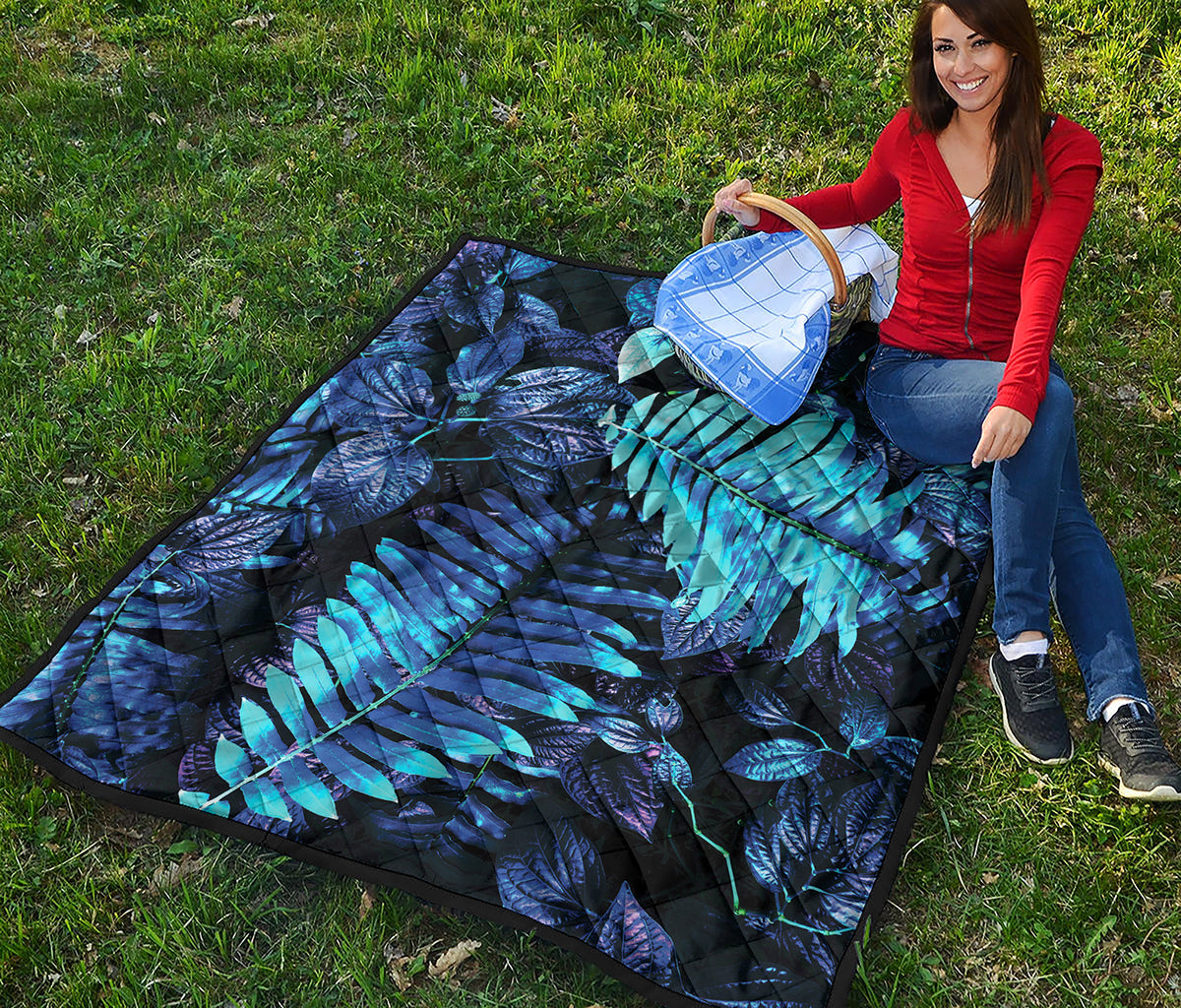 Blue Tropical Leaves Print Quilt