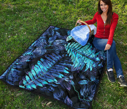 Blue Tropical Leaves Print Quilt