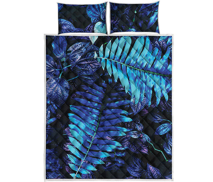 Blue Tropical Leaves Print Quilt Bed Set