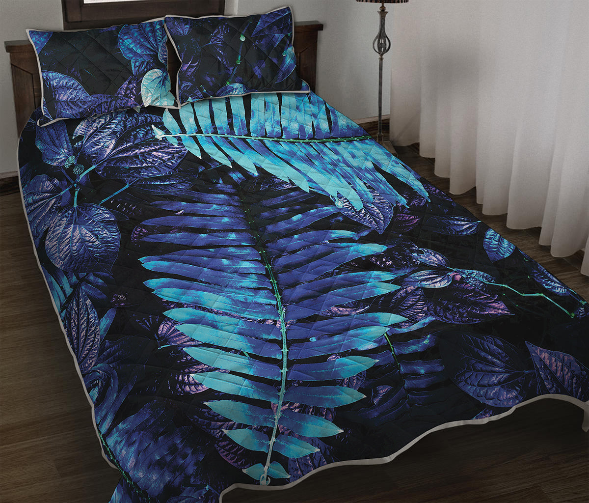 Blue Tropical Leaves Print Quilt Bed Set
