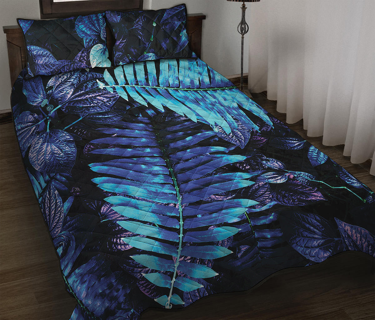 Blue Tropical Leaves Print Quilt Bed Set