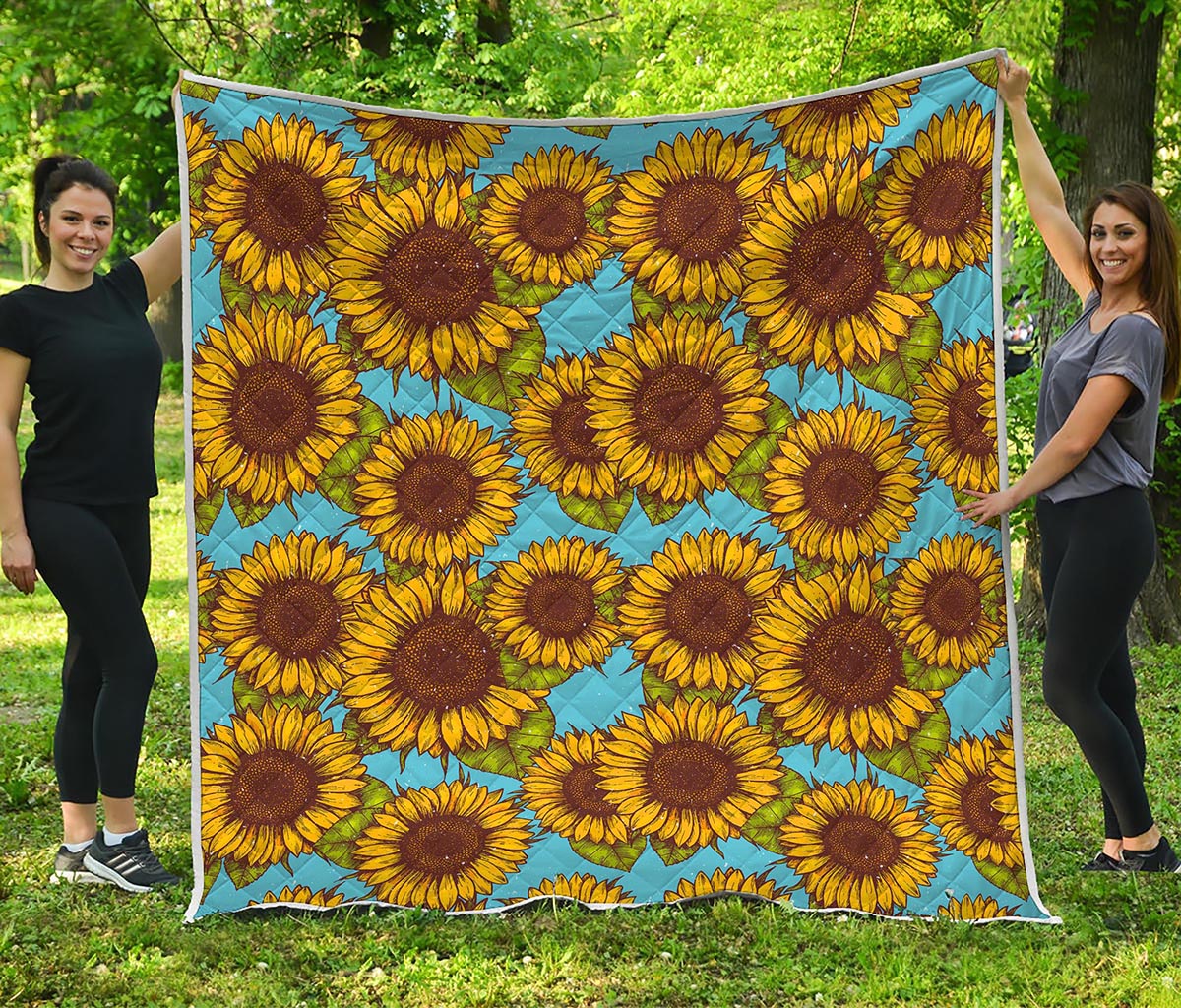 Blue Vintage Sunflower Pattern Print Quilt