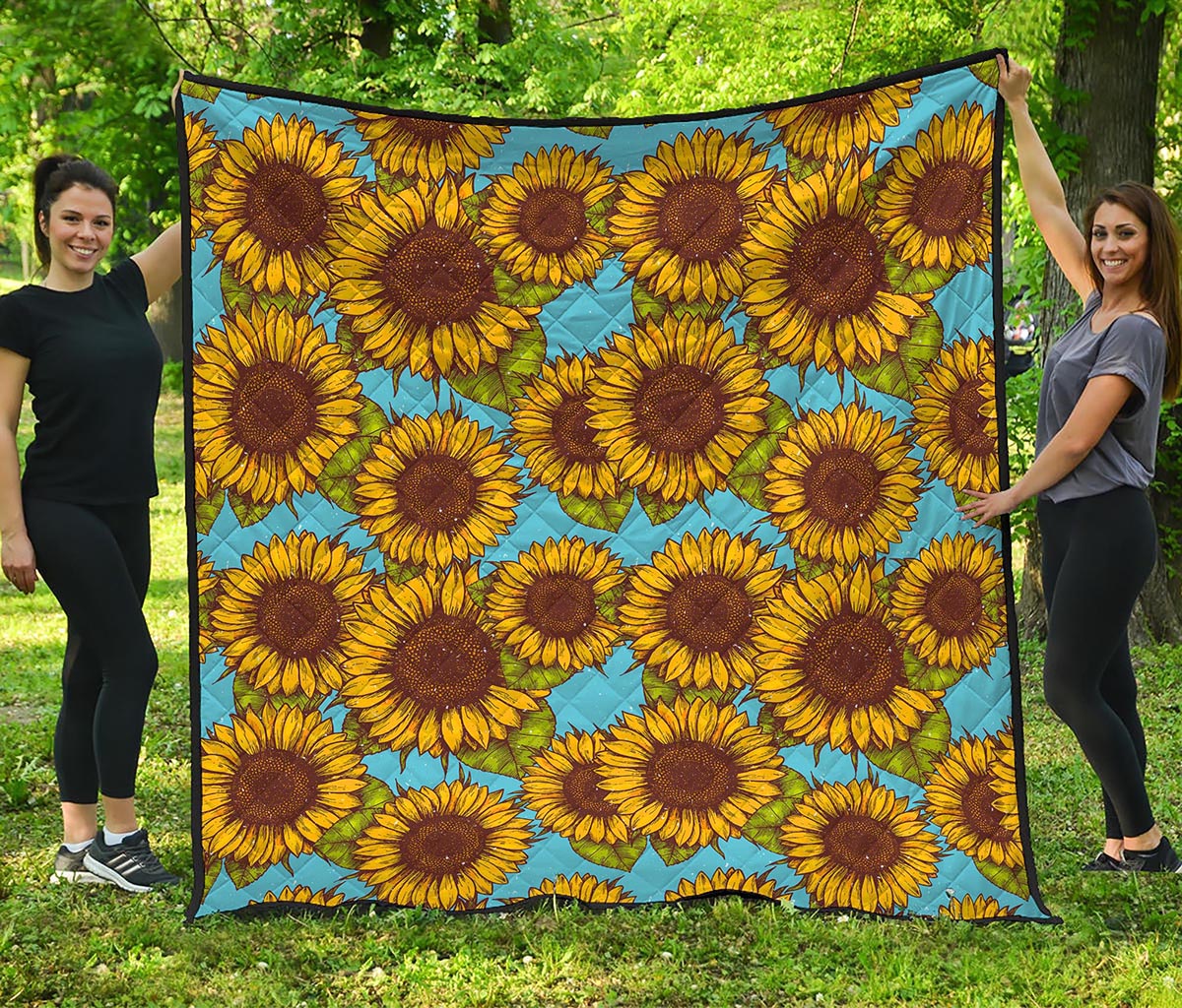 Blue Vintage Sunflower Pattern Print Quilt