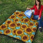 Blue Vintage Sunflower Pattern Print Quilt