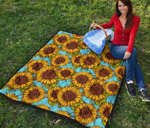 Blue Vintage Sunflower Pattern Print Quilt