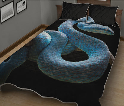 Blue Viper Snake Print Quilt Bed Set