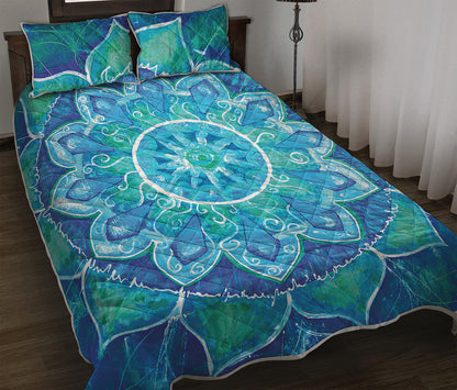 Blue Vishuddha Chakra Mandala Print Quilt Bed Set