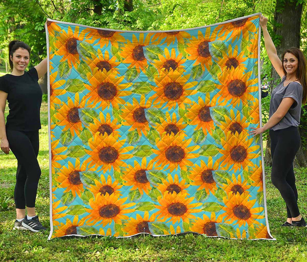 Blue Watercolor Sunflower Pattern Print Quilt