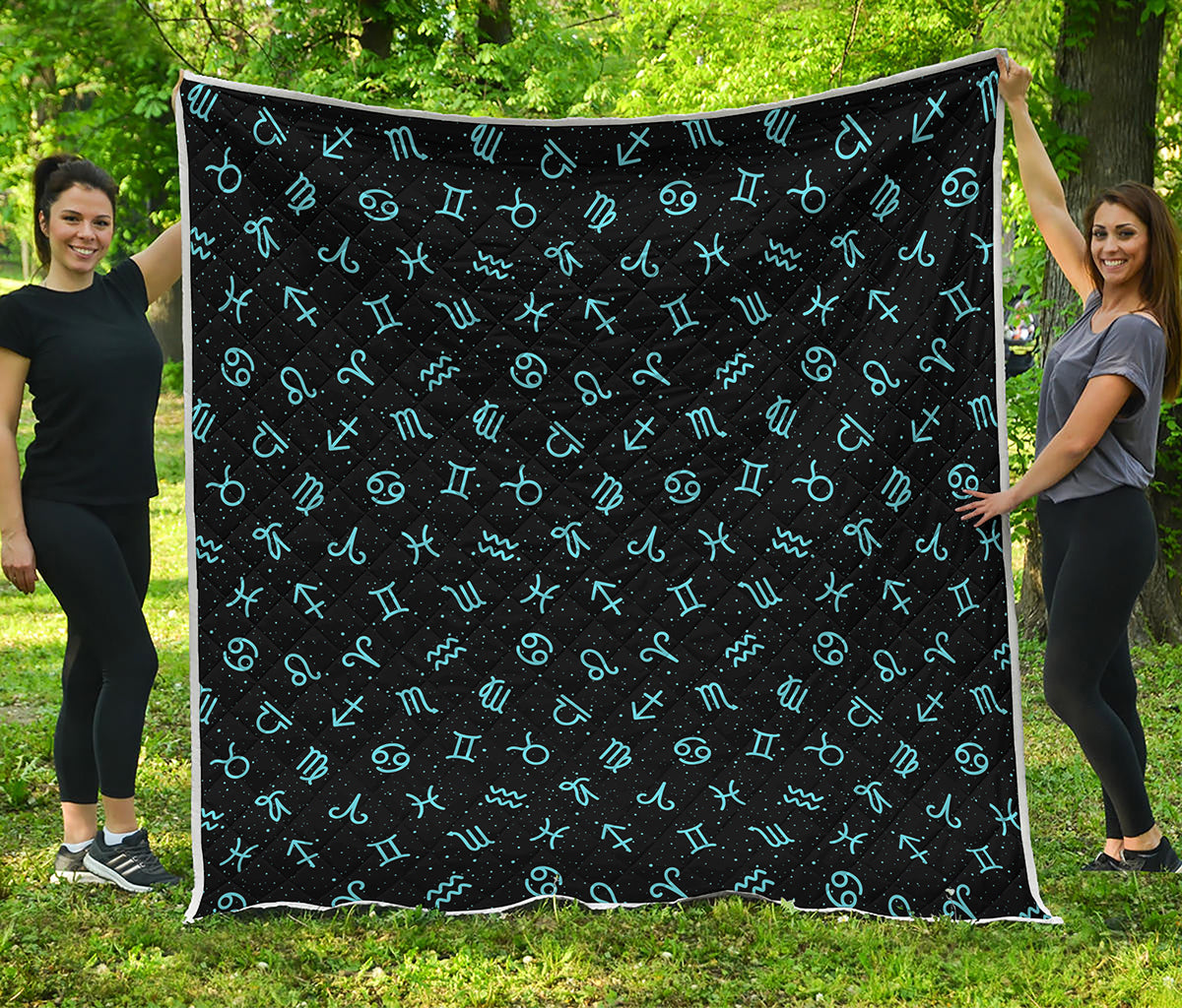 Blue Zodiac Symbols Pattern Print Quilt
