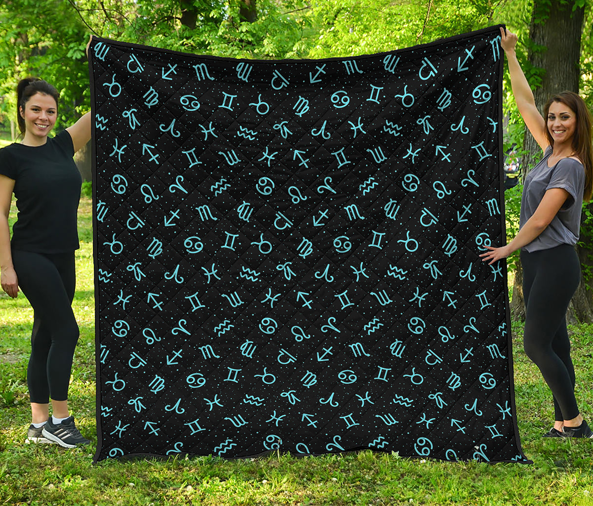Blue Zodiac Symbols Pattern Print Quilt