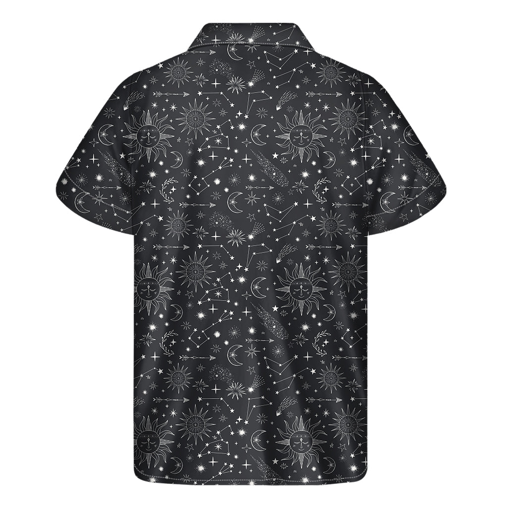 Bohemian Constellation Pattern Print Men's Short Sleeve Shirt