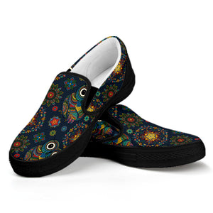 Bohemian Owl Pattern Print Black Slip On Shoes