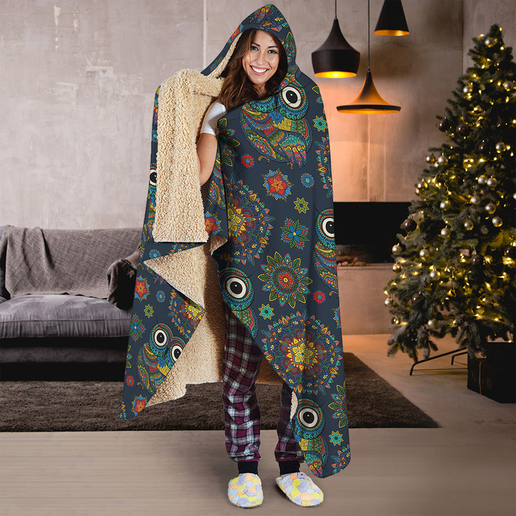 Bohemian Owl Pattern Print Hooded Blanket