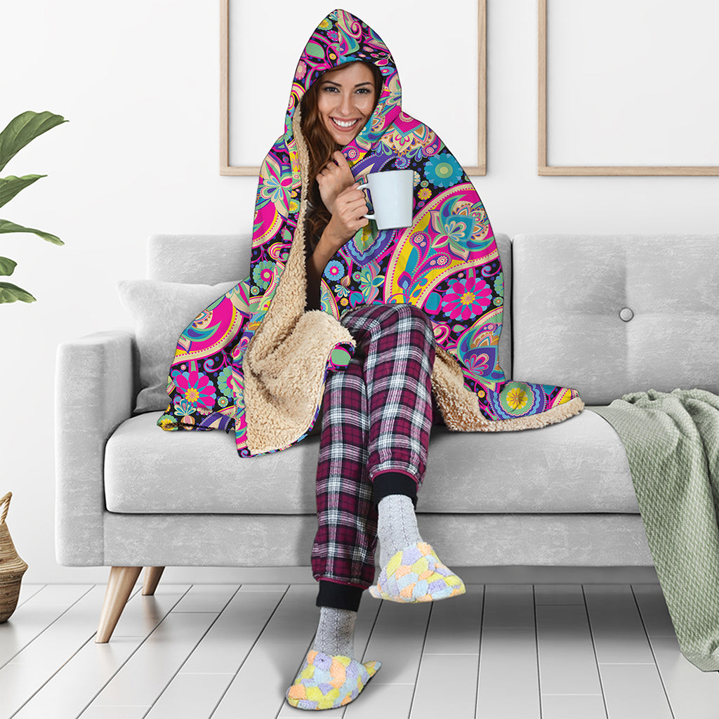 Bohemian Paisley Pattern Print Hooded Blanket