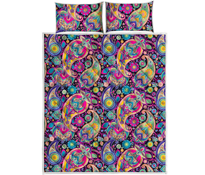 Bohemian Paisley Pattern Print Quilt Bed Set