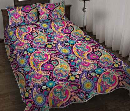 Bohemian Paisley Pattern Print Quilt Bed Set