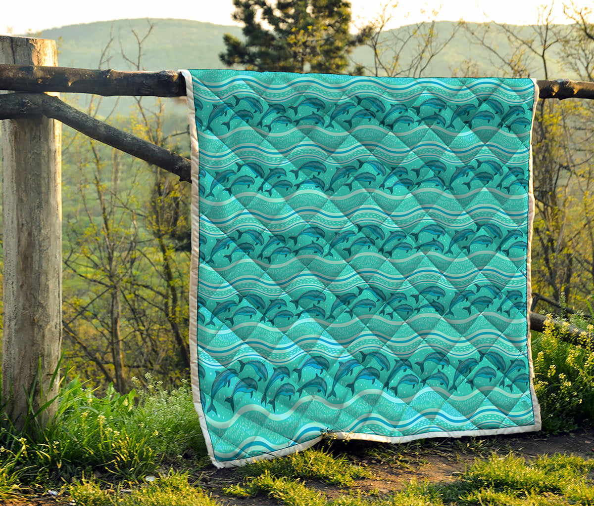 Boho Dolphin Pattern Print Quilt