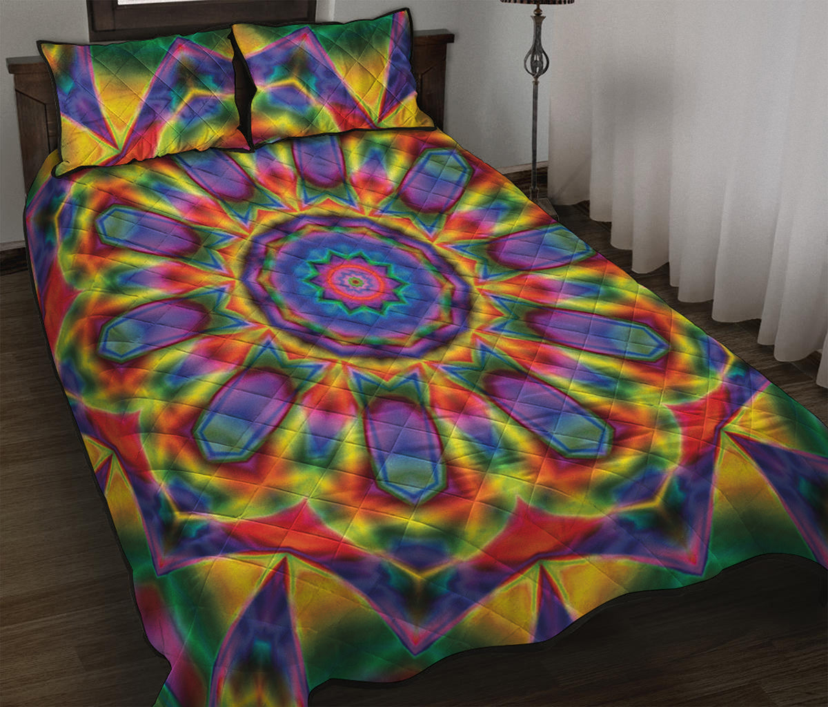 Boho Kaleidoscope Print Quilt Bed Set