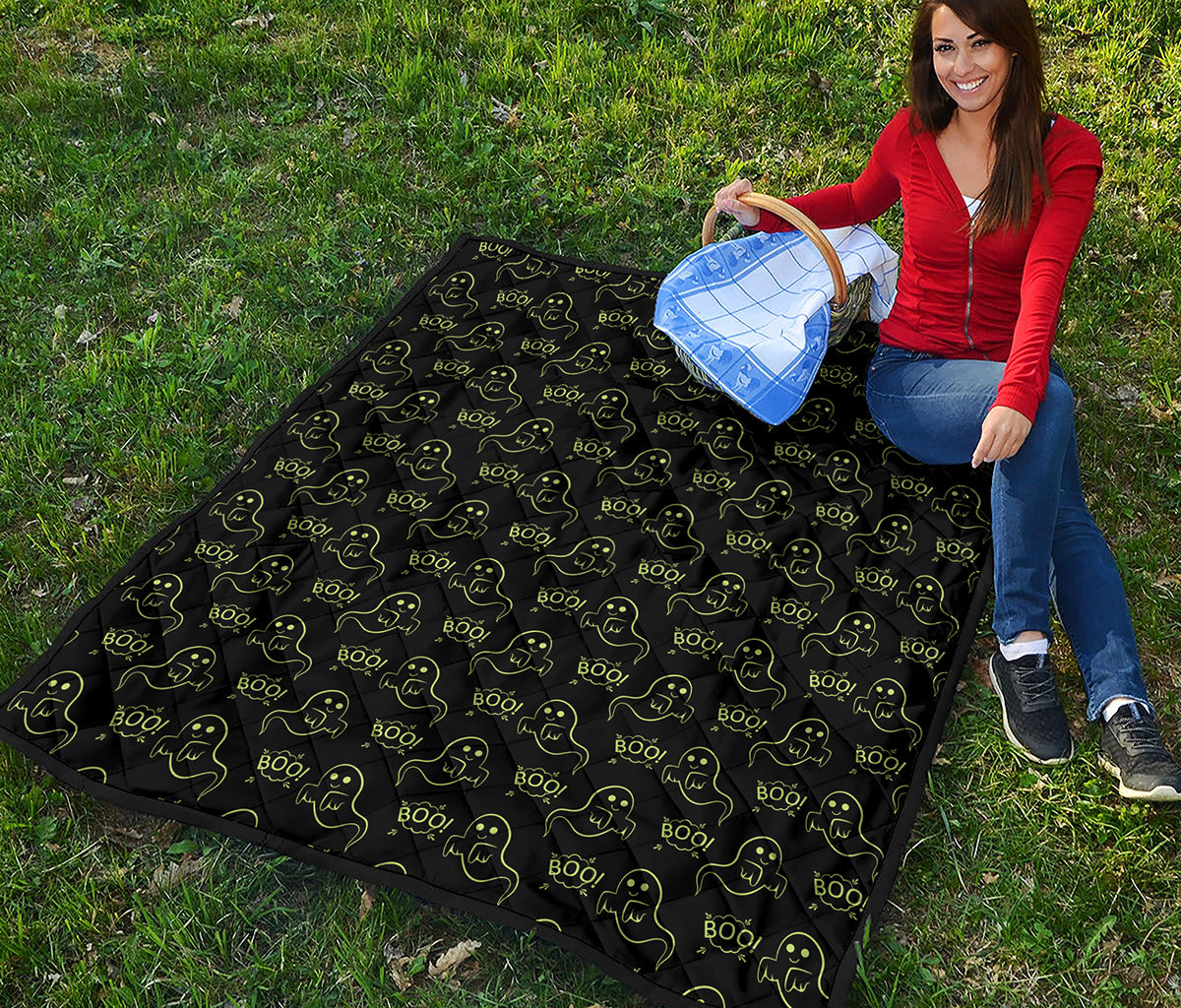 Boo Ghost Pattern Print Quilt