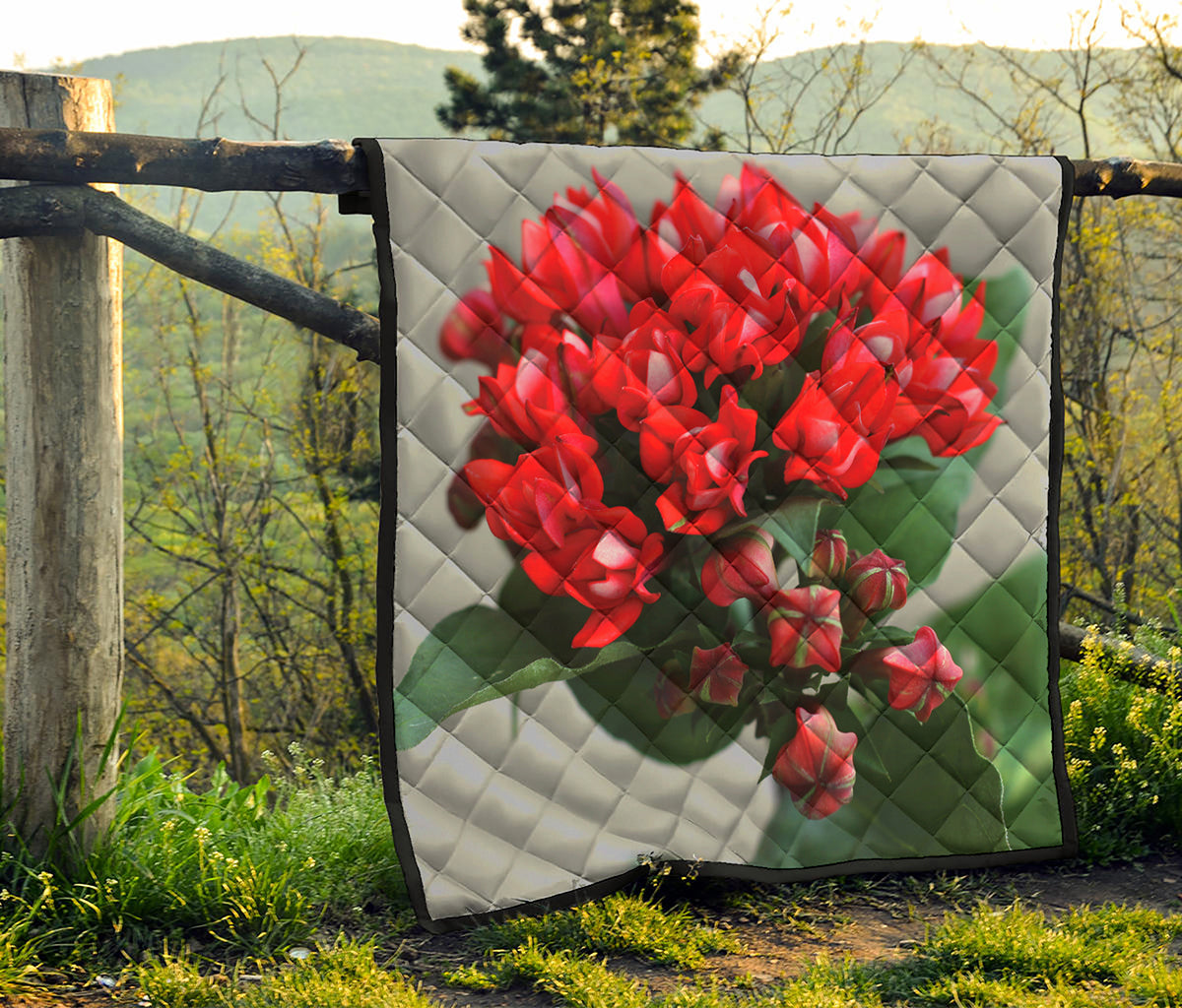 Bouvardia Flower Print Quilt