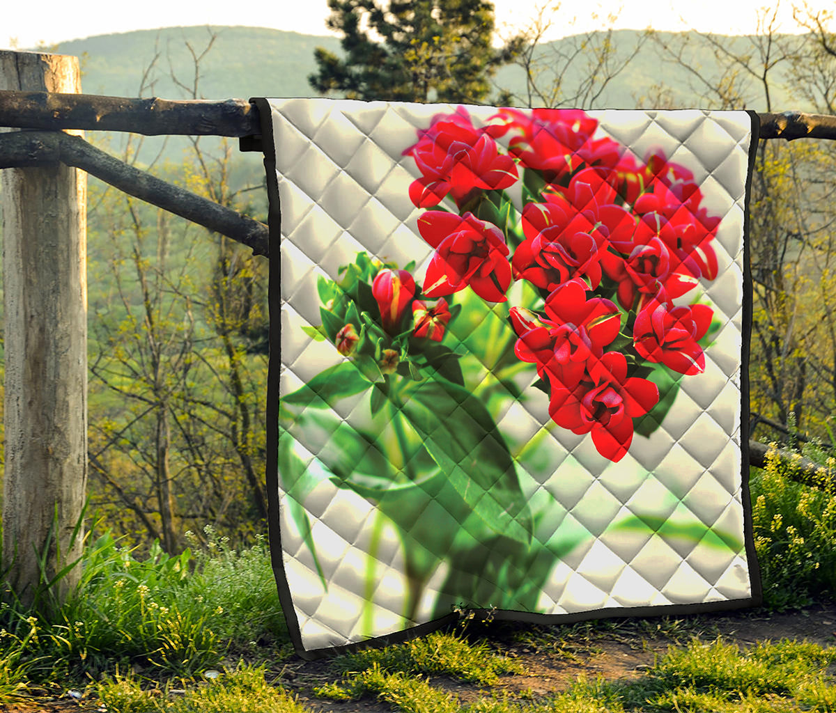 Bouvardia Plant Print Quilt
