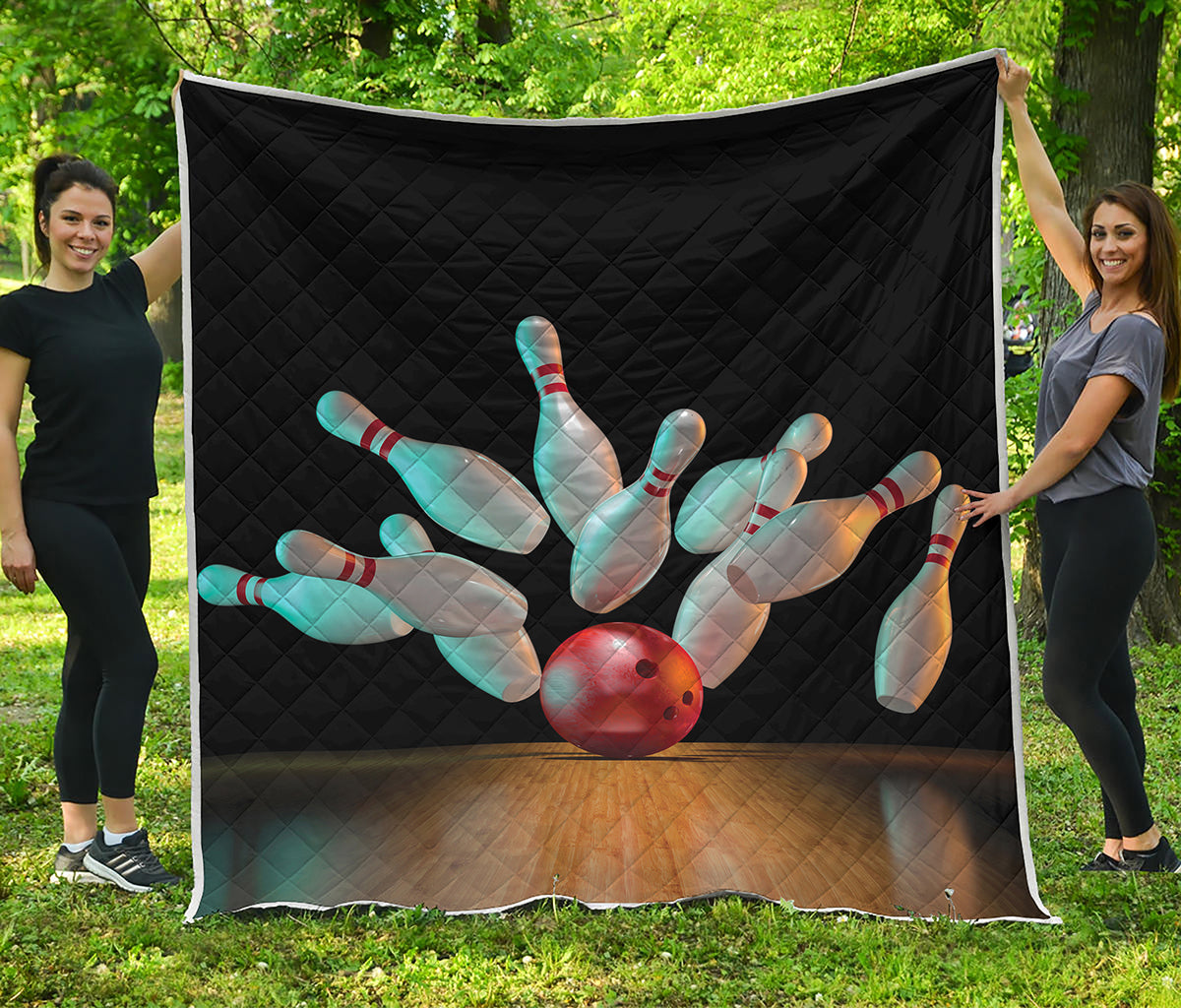 Bowling Strike Print Quilt