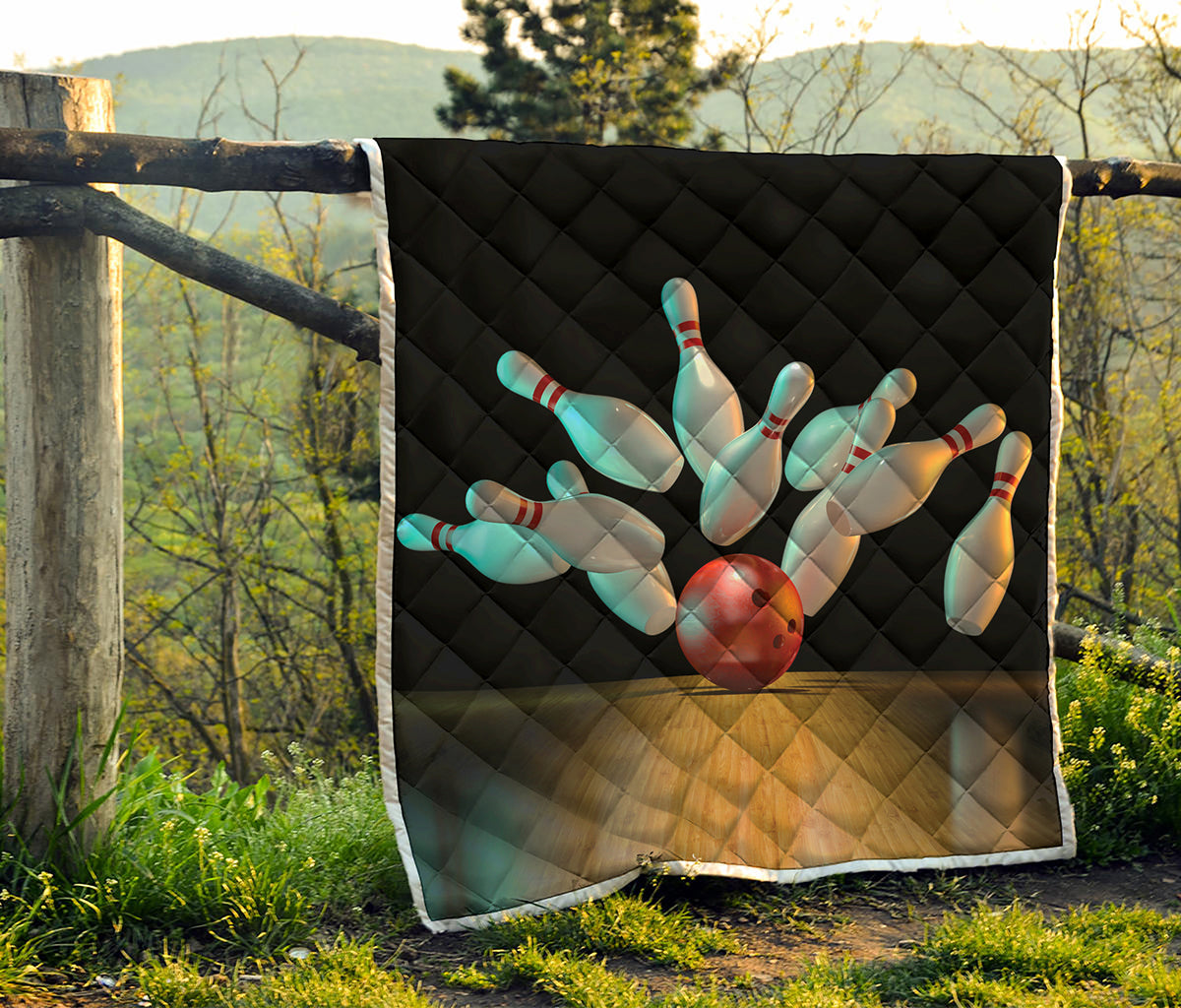 Bowling Strike Print Quilt