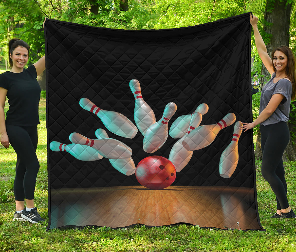 Bowling Strike Print Quilt