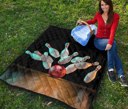 Bowling Strike Print Quilt