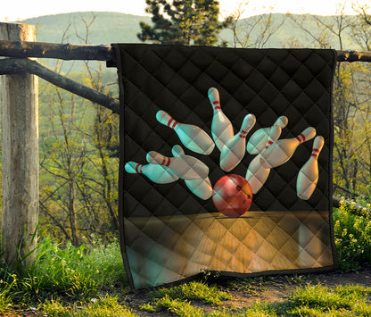 Bowling Strike Print Quilt