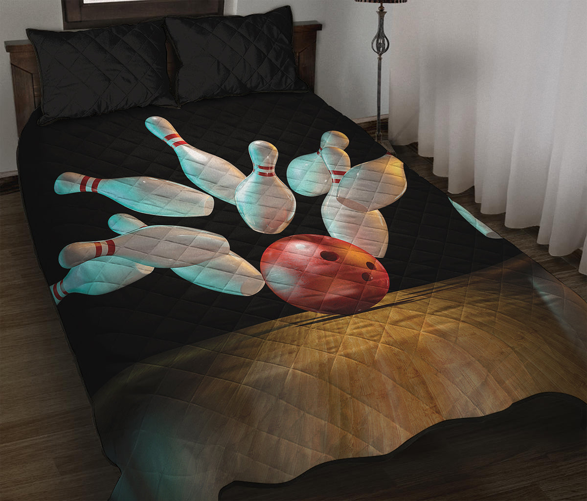 Bowling Strike Print Quilt Bed Set