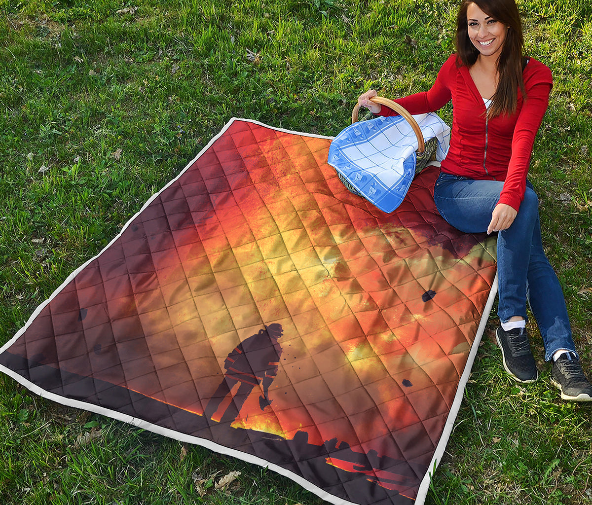 Brave Firefighter With Axe Print Quilt