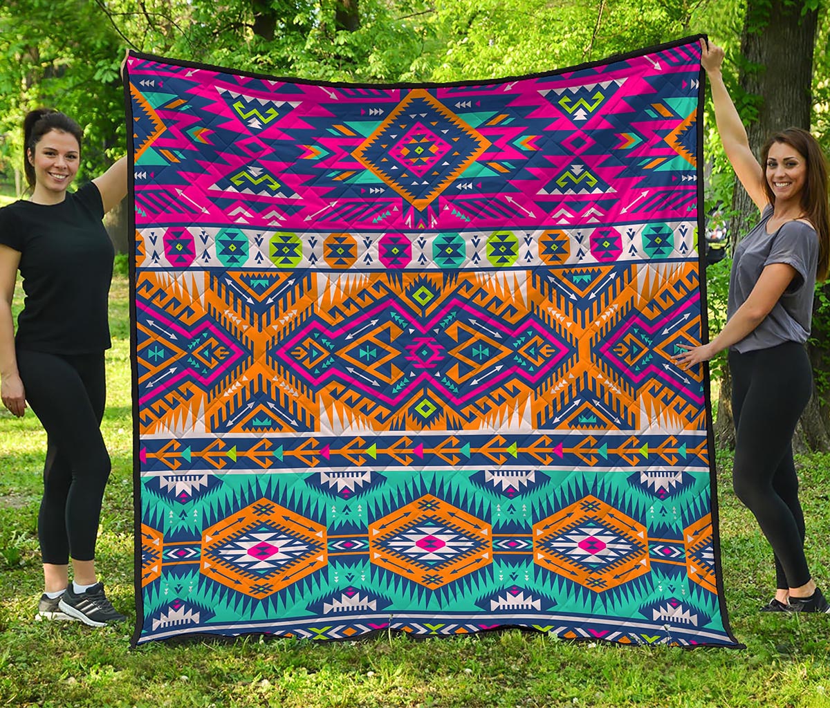 Bright Colors Aztec Pattern Print Quilt