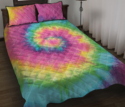 Bright Spiral Tie Dye Print Quilt Bed Set