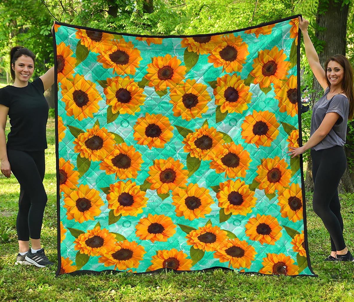 Bright Sunflower Pattern Print Quilt