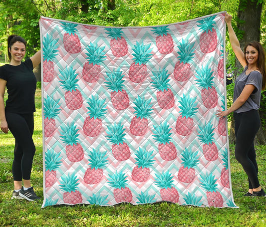 Bright Zig Zag Pineapple Pattern Print Quilt