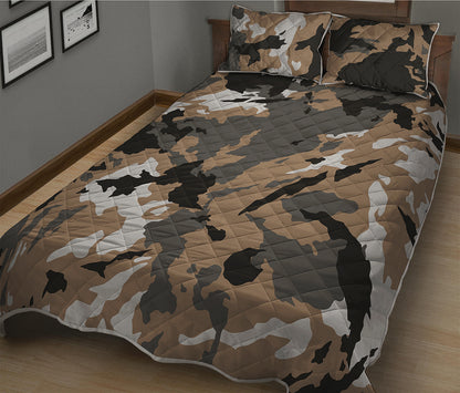 Brown And Black Camouflage Print Quilt Bed Set
