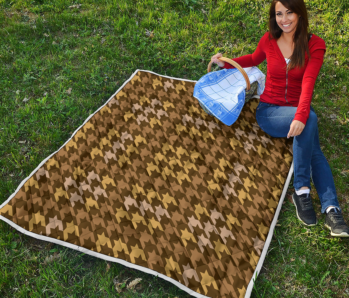 Brown And Tan Houndstooth Pattern Print Quilt