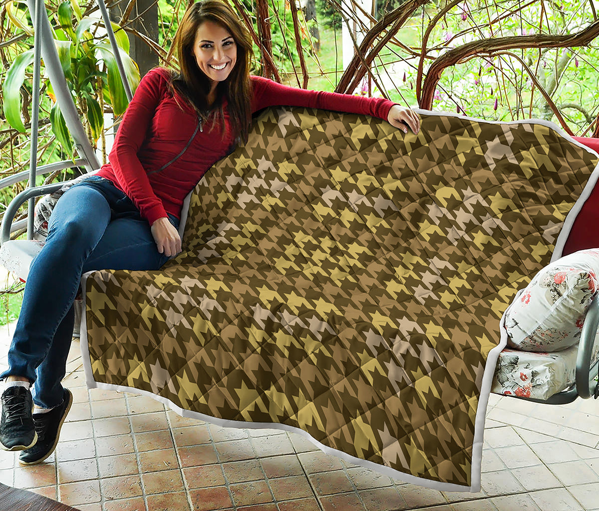 Brown And Tan Houndstooth Pattern Print Quilt