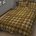 Brown And Tan Houndstooth Pattern Print Quilt Bed Set