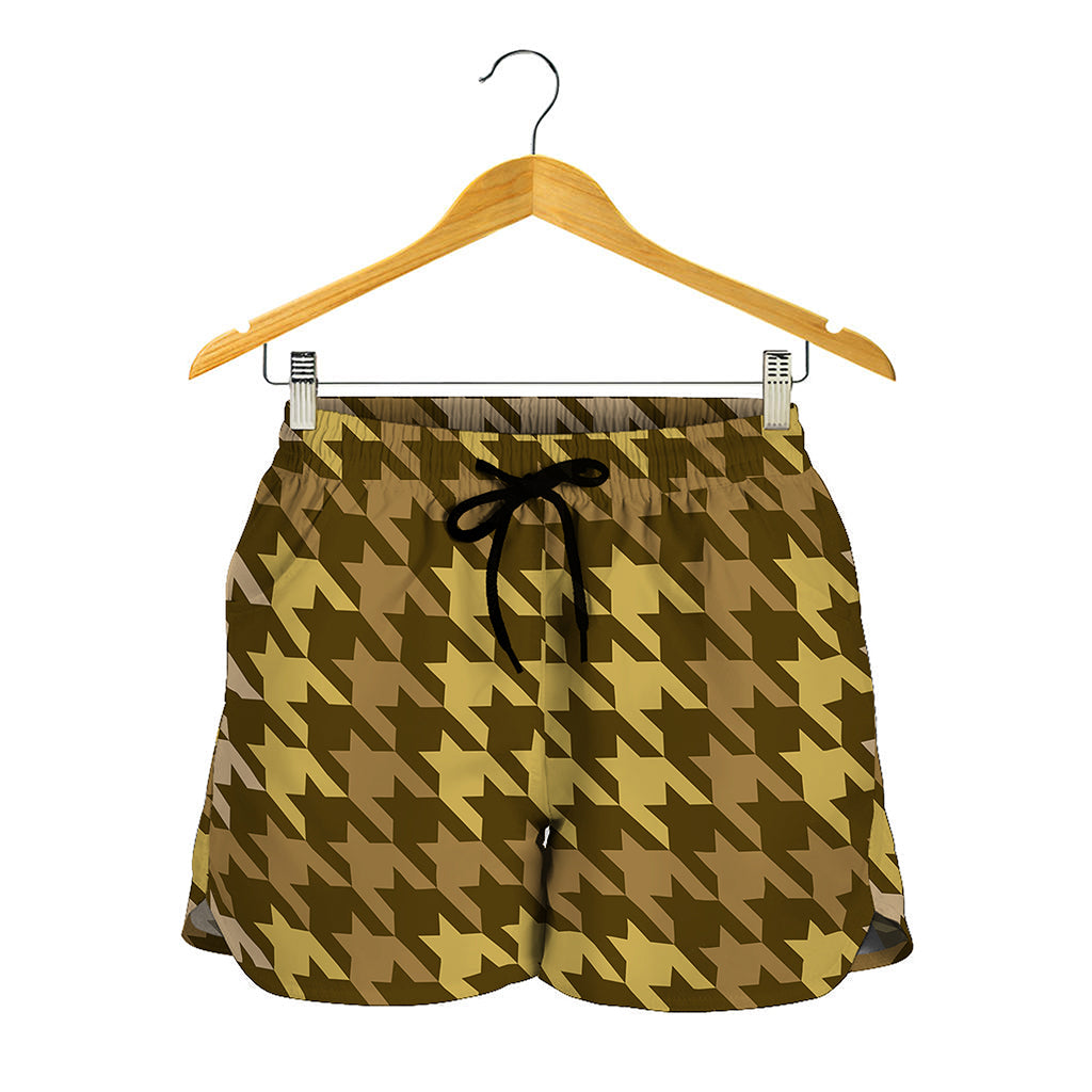 Brown And Tan Houndstooth Pattern Print Women's Shorts